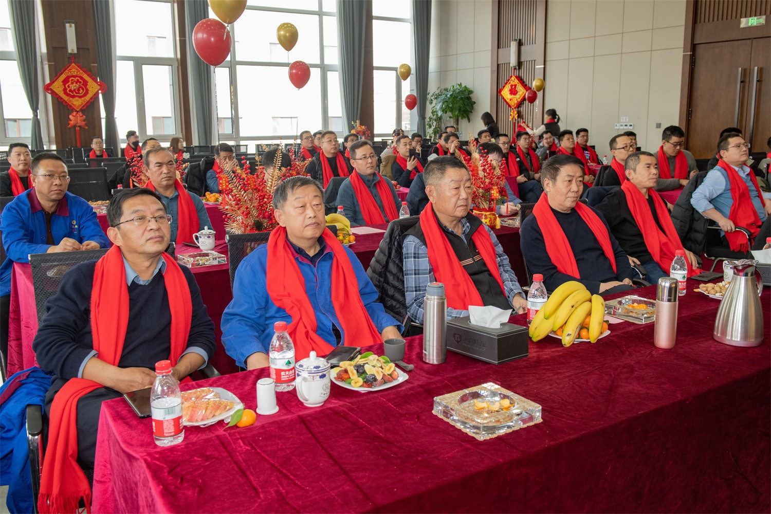 “點亮青春，圓夢義鐵”公司青年人才聯(lián)誼會成功舉辦
